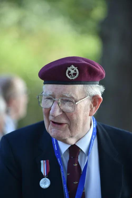 ron johnson bydickgoodwin 1