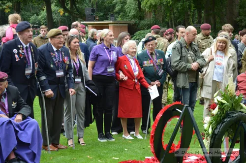 21-09-25 Airborne Begraafplaats (202)