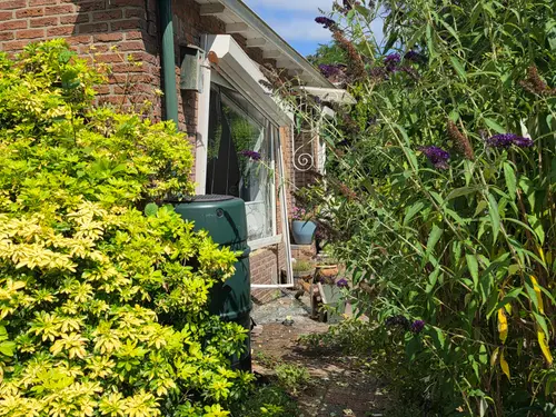 09-07 Renkum auto in woning 2