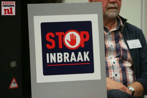 2015 10 22 preventiebijeenkomst over insluiping babbeltrucs en inbraken 007