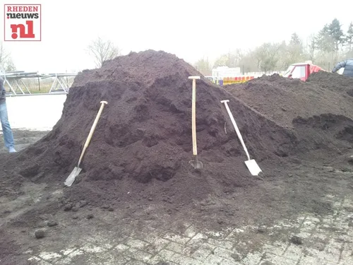 2016 03 19 gratis compost dieren 002