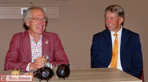 2022 05 24 ondertekening coalitieakkoord twee nieuwe wethouders in gemeente rheden paul hofman en ronald ter hoeven 1