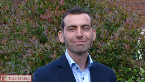 2022 05 24 ondertekening coalitieakkoord twee nieuwe wethouders in gemeente rheden paul hofman en ronald ter hoeven 24