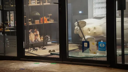 2023 01 22 weer overval op focus optiek te velp roland heitink persbureau heitink 1