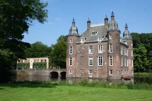biljoen kasteel zijaanzicht foto geldersch landschap kasteelen