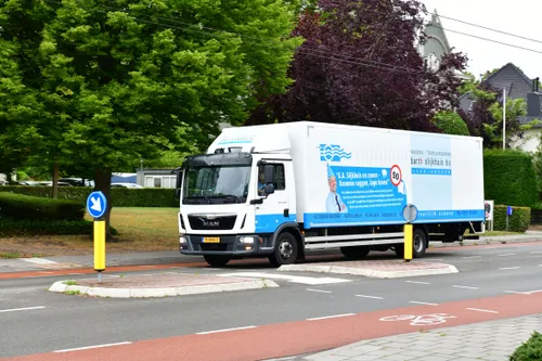 johan bosman viert zijn 50 jarig jubileum bij wasserij barth slijkhuis bv uit laag soeren 2022 08 01 3