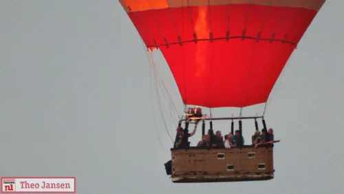 luchtballon maak noodlanding in uiterwaarden ijssel velp1