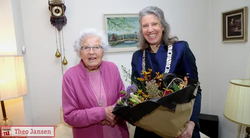 mevrouw van de weerd veen 100 jaar gefeliciteerd 02 01 2023 2