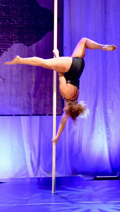 pole handstand