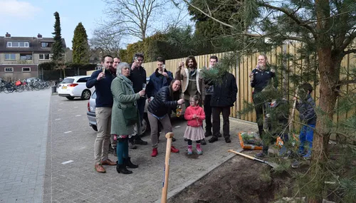 proosten op boomfeestdag