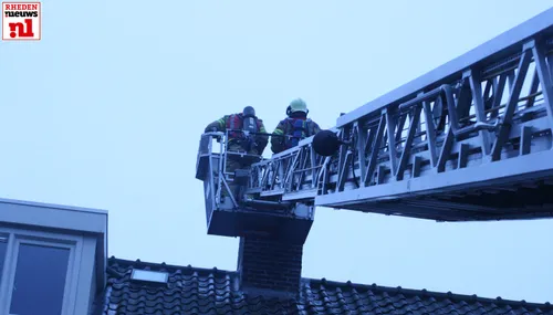 schoorsteenbrand delhoevelaan rozendaal1
