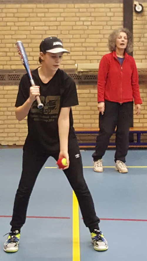 the animals dieren trainen van het slaan in spelvorm