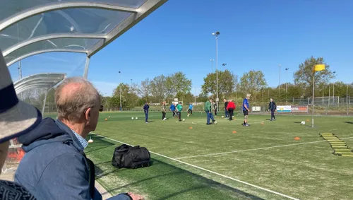 walking korfball 2 len van den bergh