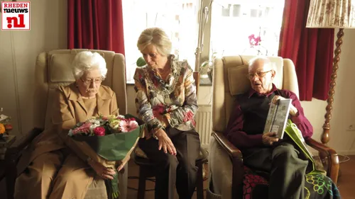 2015 02 14 echtpaar kluin 65 jaar getrouwd010