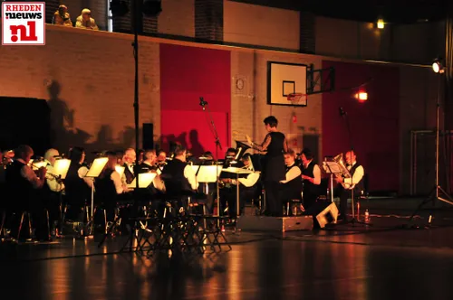 2015 04 24 opening oranjefeest 014