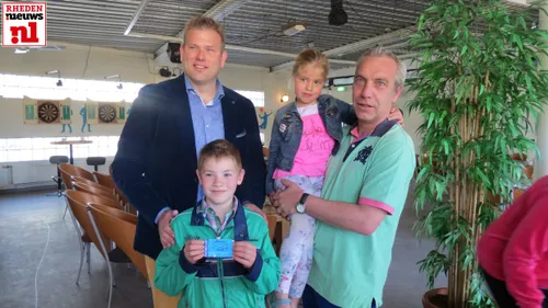 2015 05 02 opening zwembad rheden 045