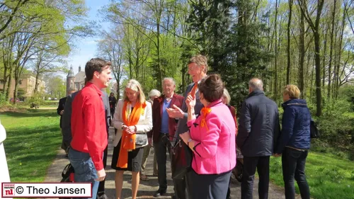 v spaenallee 27 4 15 028