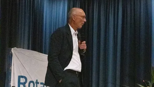 Protect Ukraine - Freek Strebe  - Rotary Rheden Rozendaal