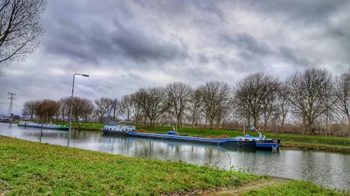 49800301 1122764651220581 115847869407166464 o