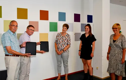 uitreiking ipads aan afdeling neurologie