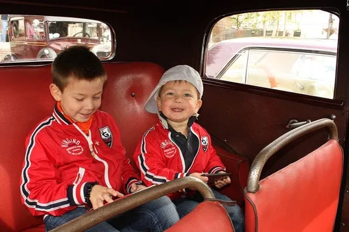 150426 oldtimer oranjerit1 2014 hans van damme