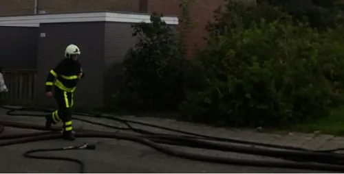 151020 woningsbrand robijndijk2 danny van den aarsen