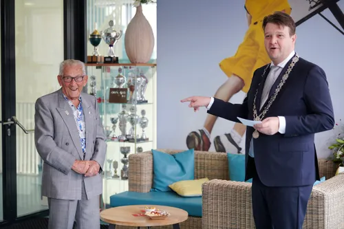 20200911 tmo tmj0120