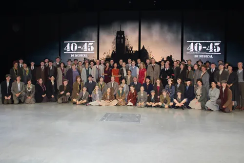 De cast 40-45 25 september 2025 - Barneveld.Nieuws.nl