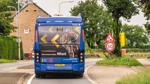 039 20210723 arriva olympische sporters milan vader