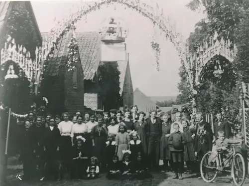 ereboog bij verhuizing sint salvius