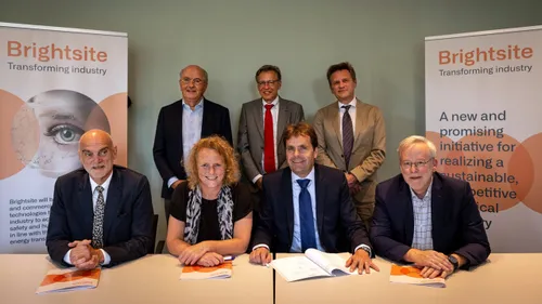 foto brightsite ondertekening samenwerkingsovereenkomst en benoeming directeur 25 juni 2019