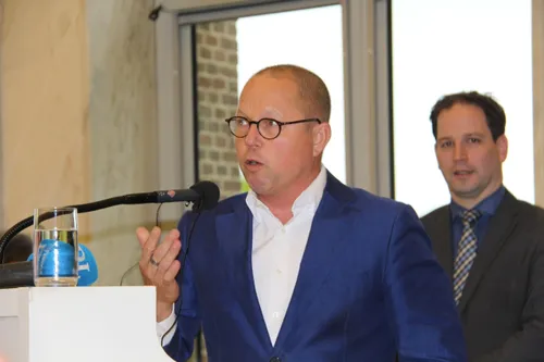 ger koopmans spreekt tot de boeren