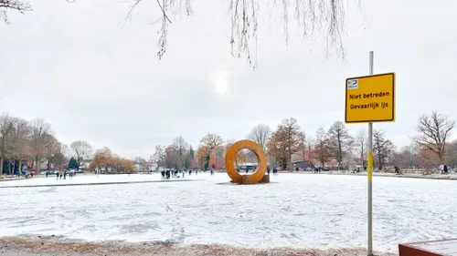 ijspret schaatsen op roeivijver 18 december 2022 annet wagener 2