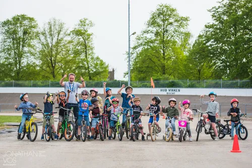jeugdfietsen wielerbaan geleen