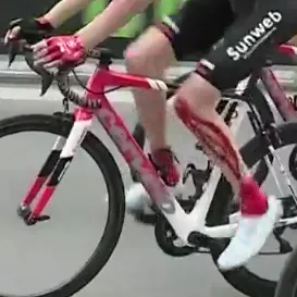 kapotte knie tom dumoulin