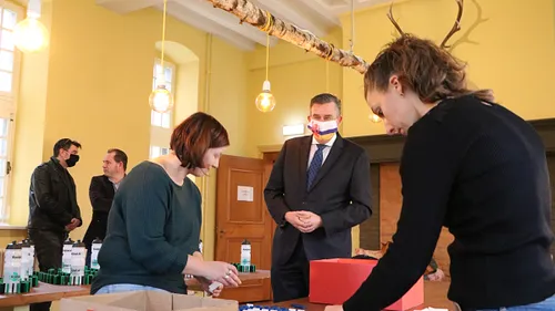 kasteel limbricht dominosteentjes roemer