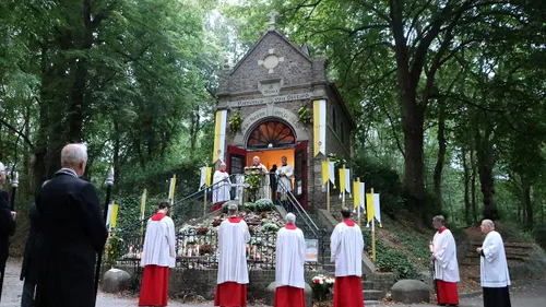 kleine 351e processie in 2020