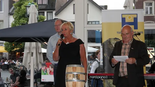 lia de loey killaars directeur toon hermnas huis sittard