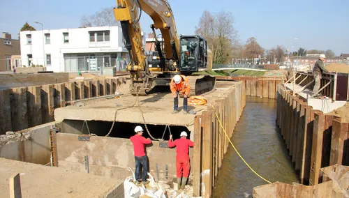 maart 14 2016 overkluizing beek bij linde