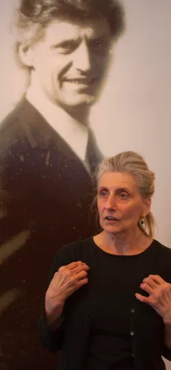 mariecc88tte pfennings voor foto van haar vader