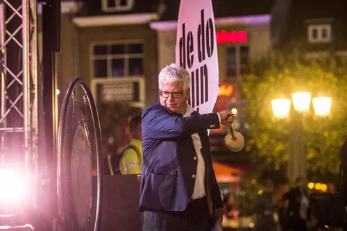 mega sing a long 1280x852 002