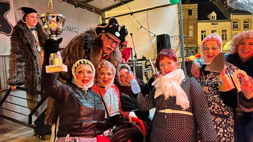 nach van t awt wief 2023 02