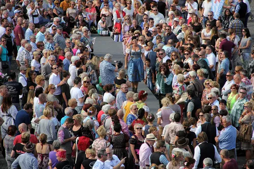 oktoberfeestmodeshow 2016