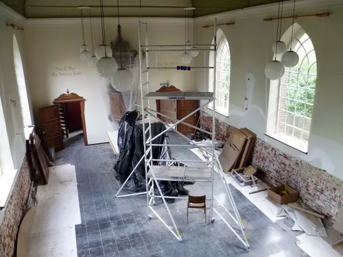 podiumkerkje tijdens renovatie 2015 1
