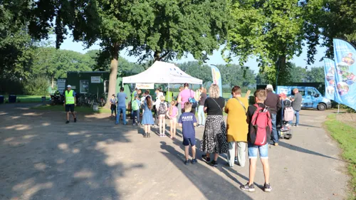 sportviskaravaan limbricht 02