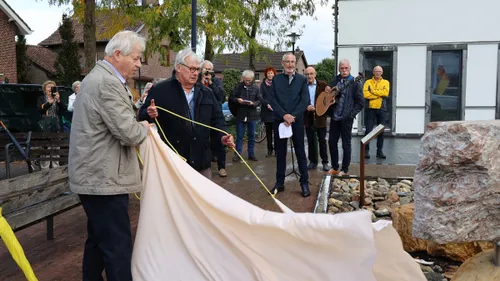 stjein van stokkem onthulling okt 2022