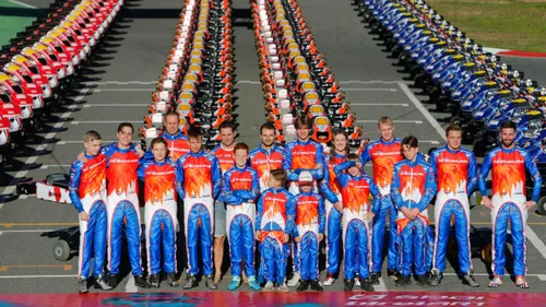 team netherlands kasper schormans derde van links