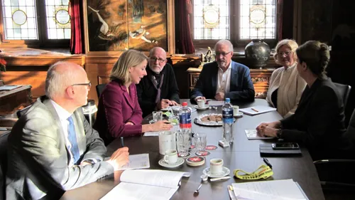 van veldhoven in gesprek met vstn