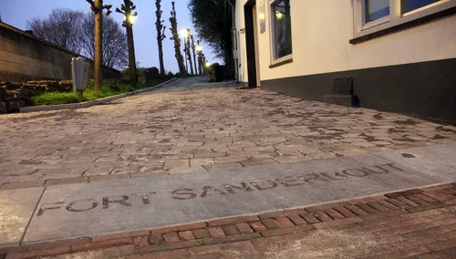 walopgang fort sanderbout