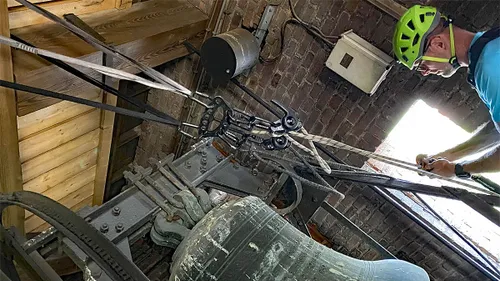 Goed gezekerd abseilen.